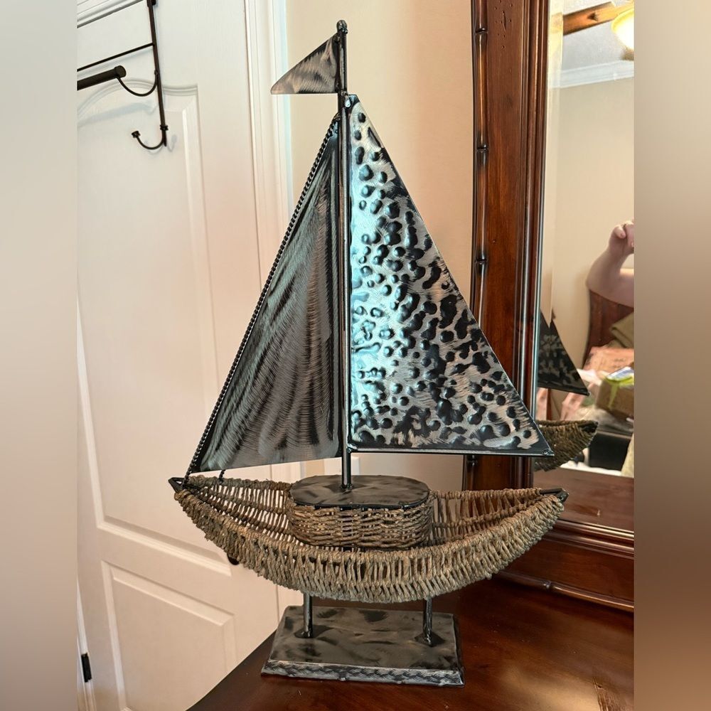 Extra large Decorative Sailboat Metal and Rattan Basket Sculpture Collectible - Picture 14 of 14